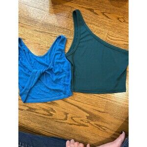 (2) Tiny Top Bundle - M